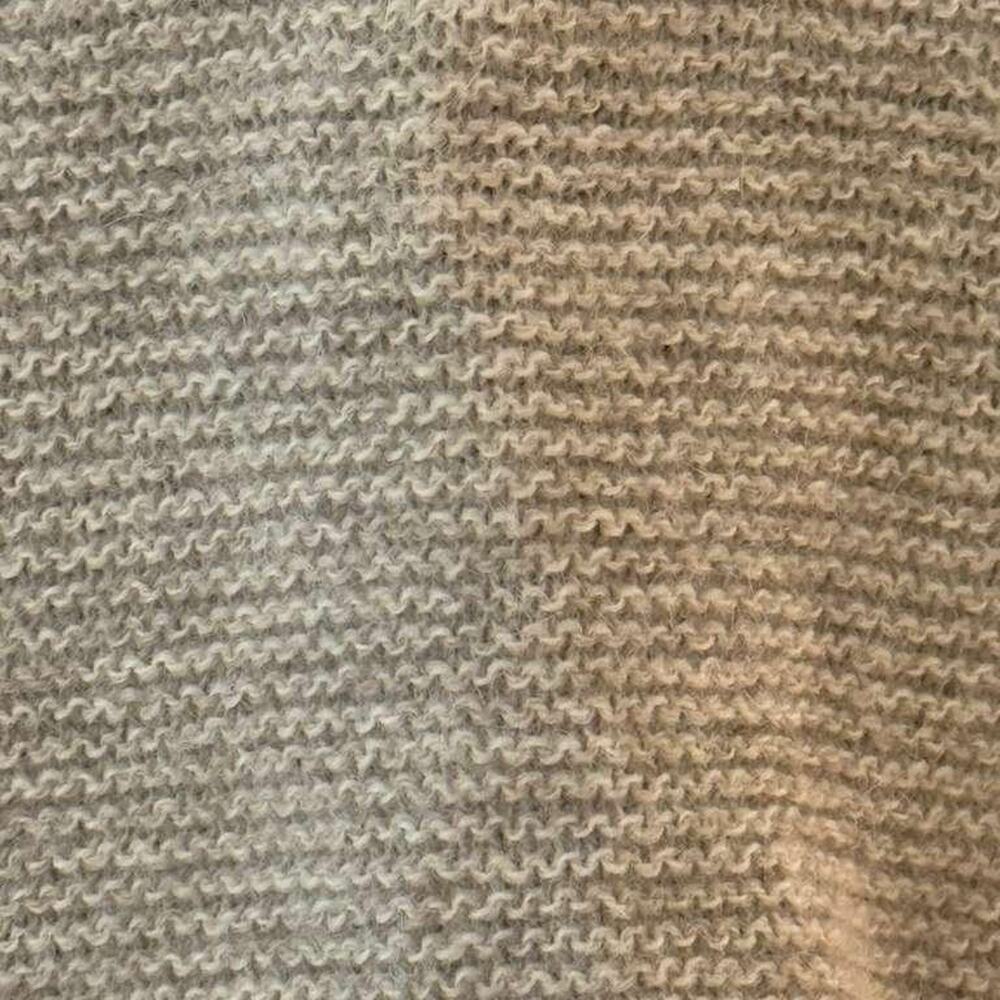 Peruvian Connection 100% Royal Alpaca Beige V-Neck Pullover Sweater Size Medium - Picture 9 of 10